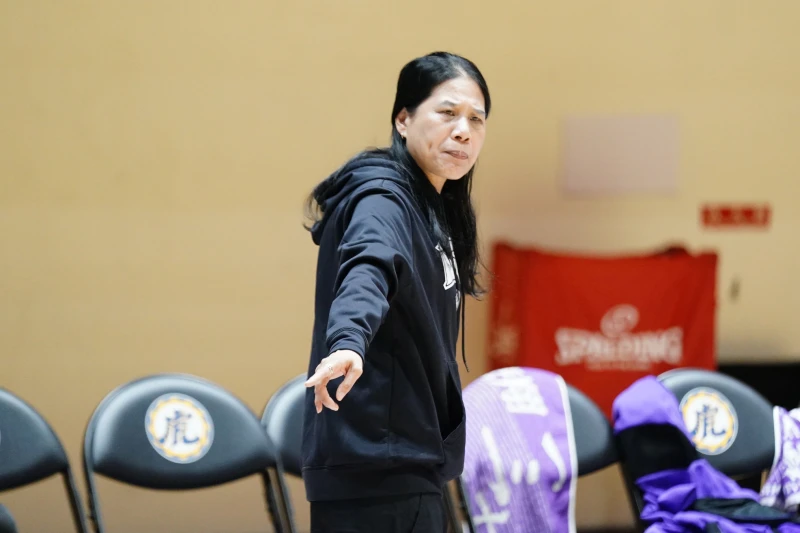 義守大學總教練謝玉娟。大專體總提供