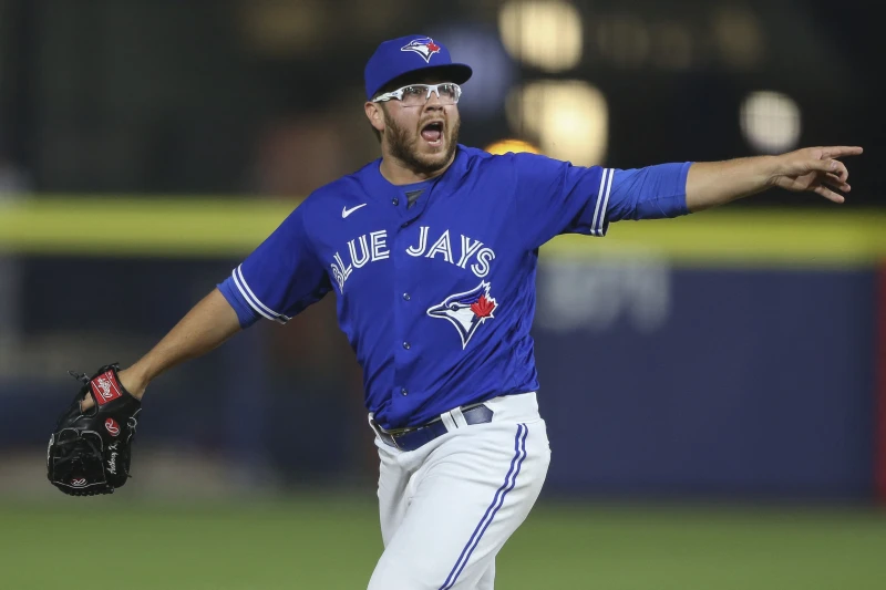 效力於日職橫濱DeNA洋投凱伊（Anthony Kay）與芝加哥白襪簽下2年合約。法新社