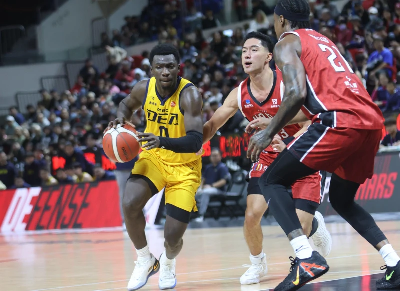 阿巴西帶傷上陣攻下返台後單場最高21分。陳楷攝