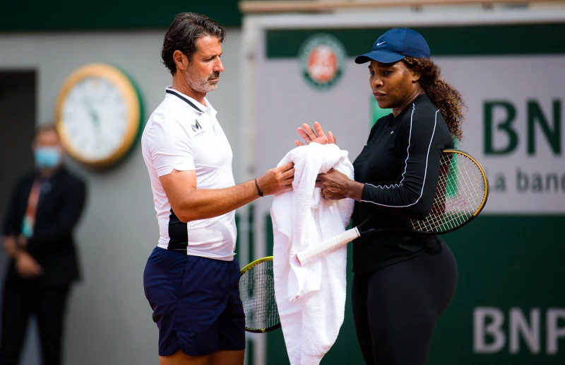 小威廉絲(Serena Williams，右)合作長達十年的前教練莫拉托魯(Patrick Mouratoglou)。法新社