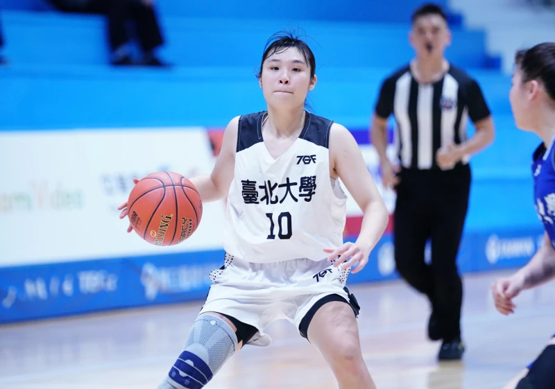 臺北大學施佩儀攻下全隊最高22分。大專體總提供