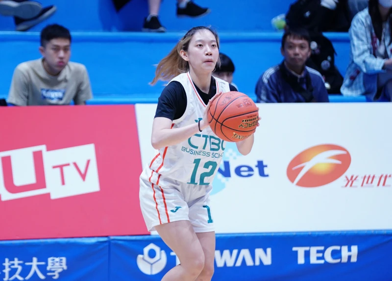 中信學院呂佳諺回娘家。大專體總提供