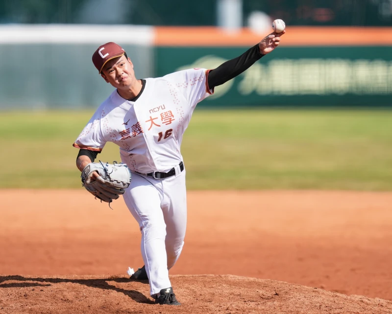 張譽瀚後援8局悲情吞敗。大專體總提供