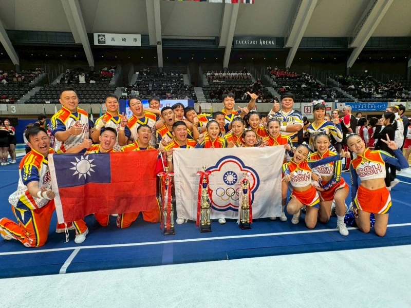 新興高中All Stars獲得1金1銀。中華民國啦啦隊總會提供