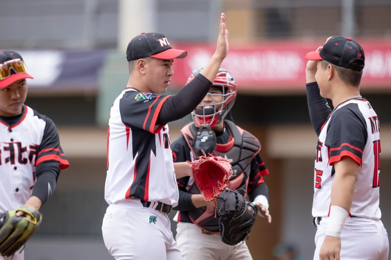 新北白6名投手壓制花蓮。大會提供