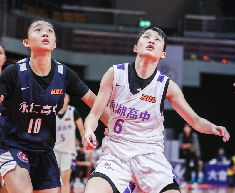 南湖表姊妹檔的表妹李榆柔最後貢獻重要4分 。高中體總提供