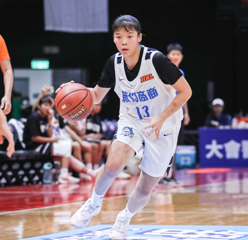 竹商唯一高三一姊谷家語3記三分球飆生涯新高30分11籃板。高中體總提供