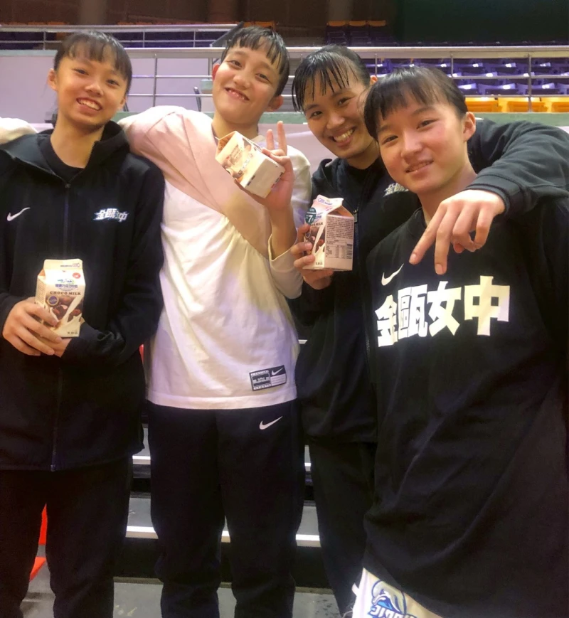 菜鳥主控劉昕霏搭三劍客金甌克永平。高中體提供