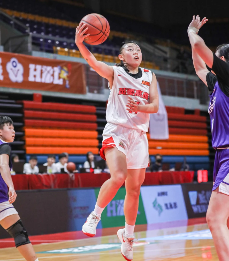 苗商劉庭瑄19分連兩場兩位數。高中體總提供