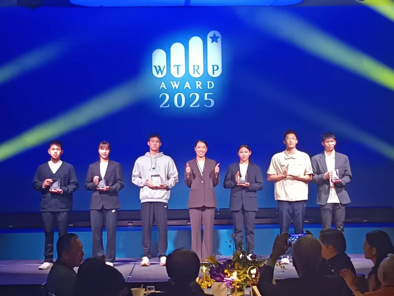 游泳獲破大會紀錄獎選手。詹健全攝