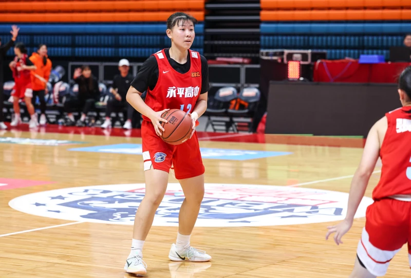 永平4人上雙，吳珮寧生涯新高22分12籃板開季首雙十。高中體總提供