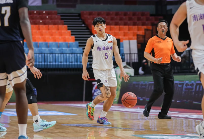 南湖幸宇勝17分13籃板連4場得分上雙首度雙十。高中體總提供