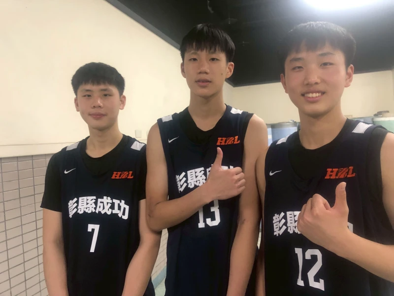 成功余家兄弟檔與張承曄。高中體總提供