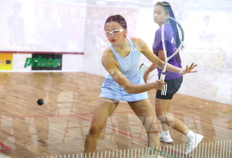 年僅16歲的台灣「壁球甜妹」徐宛雅拿下女子A組冠軍。TSA動勢運動推廣工作室提供