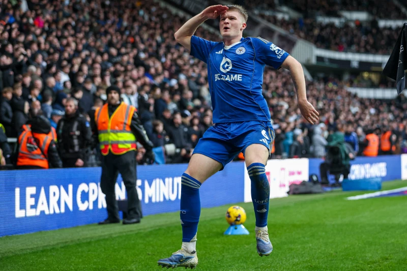 喬丹·詹姆斯上場進球，狀態火熱。法新社