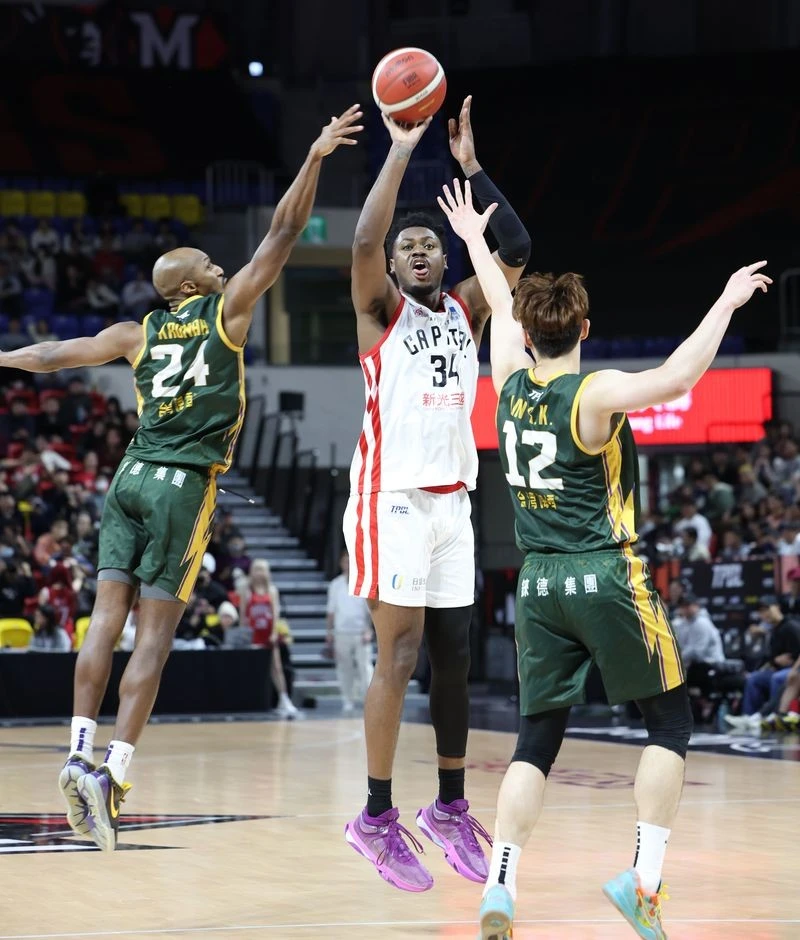 史東拿下再度來台後的單場最高28分。李天助攝