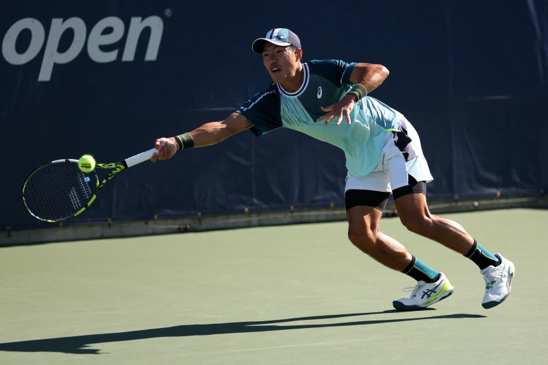 許育修在澳網會外賽首輪遭逆轉吞敗。法新社