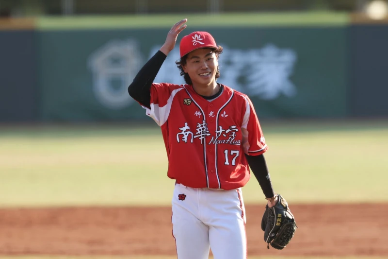 賴冠廷9局完投勝。大專體總提供