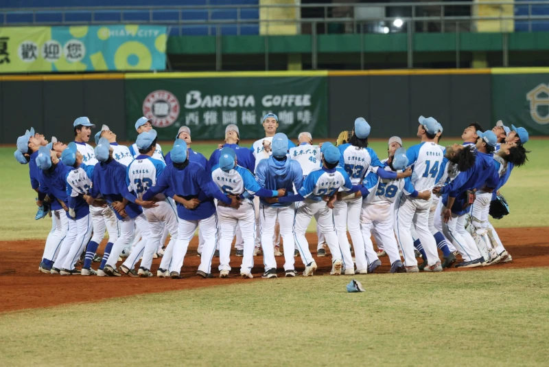臺東大學晉級4強。大專體總提供