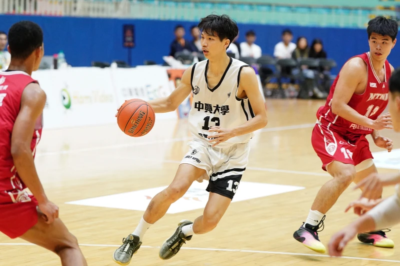 中興大學陳新翰拿下全場最高30分外帶4抄截。大專體總提供