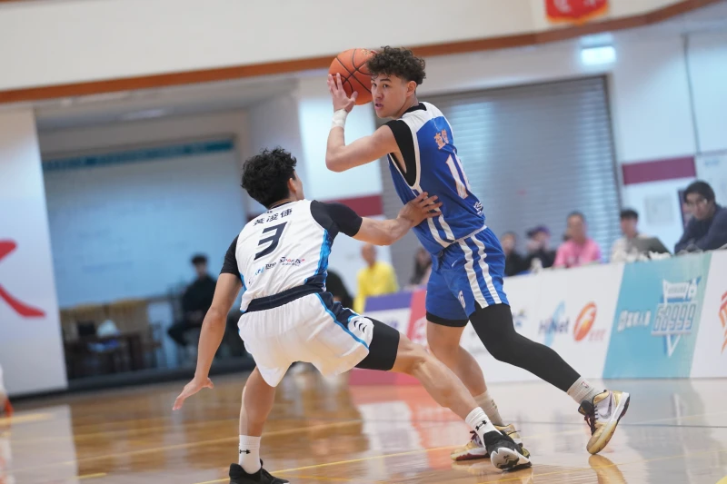 虎尾科大查傑18分8籃板5助攻。大專體總提供