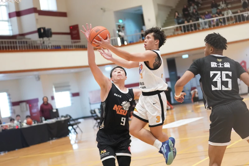 黎明學院林佑澔17分。大專體總提供