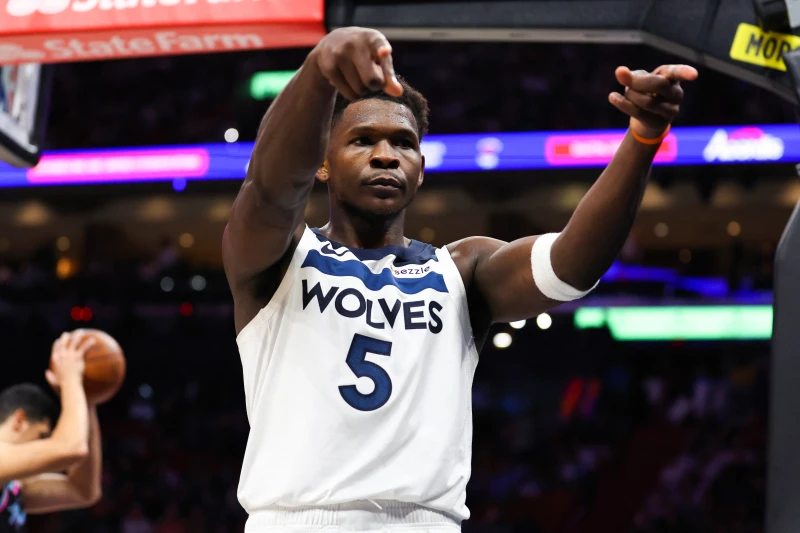 灰狼近10場4勝6敗，過盤率40%。法新社