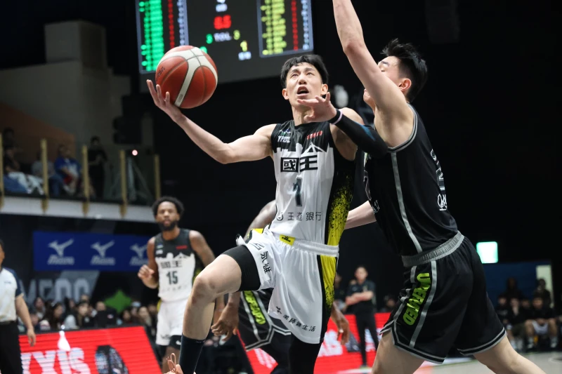 國王林書緯攻下平本季最高的36分外帶8次助攻。陳楷攝