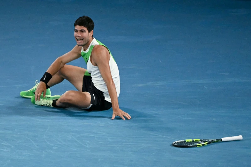 艾卡拉茲首度奪下澳網冠軍！法新社