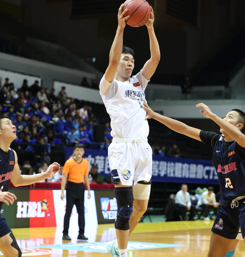 東泰張勝淇。高中體總提供