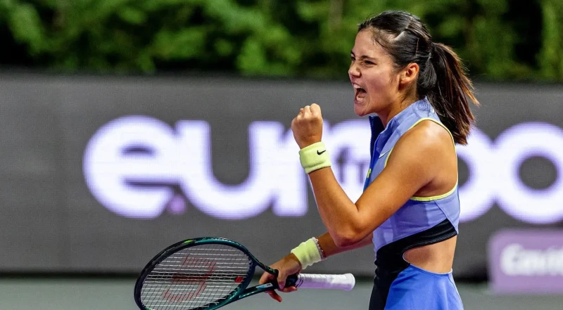 拉杜卡努（Emma Raducanu）終於打進決賽。摘自大會推特