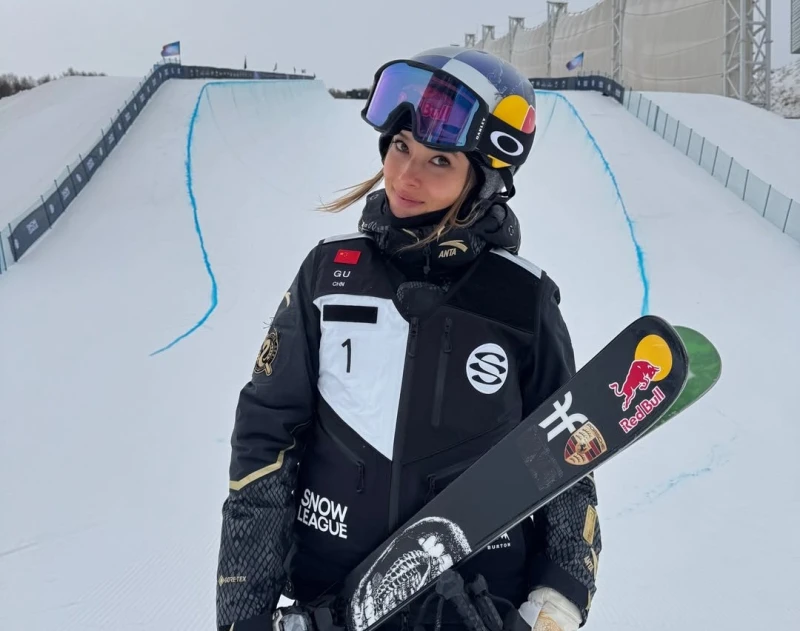 自由式滑雪奧運金牌谷愛凌（Eileen Gu）年收入高居世界第四。摘自谷愛凌IG
