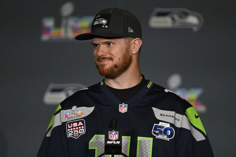 四分衛達諾德(Sam Darnold)在八年內效力第五支球隊。法新社