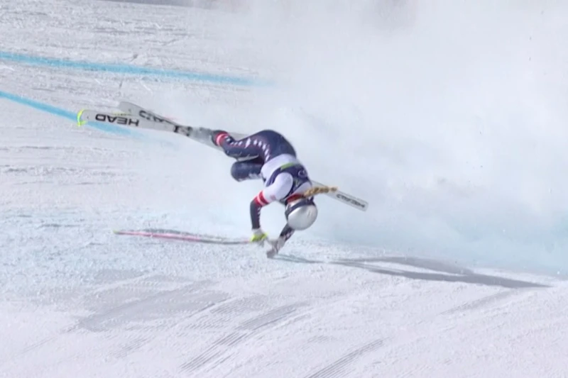 美國滑雪女神沃恩(Lindsey Vonn)於米蘭科爾蒂納冬季奧運女子高山滑雪(downhill)賽事中發生嚴重意外。法新社