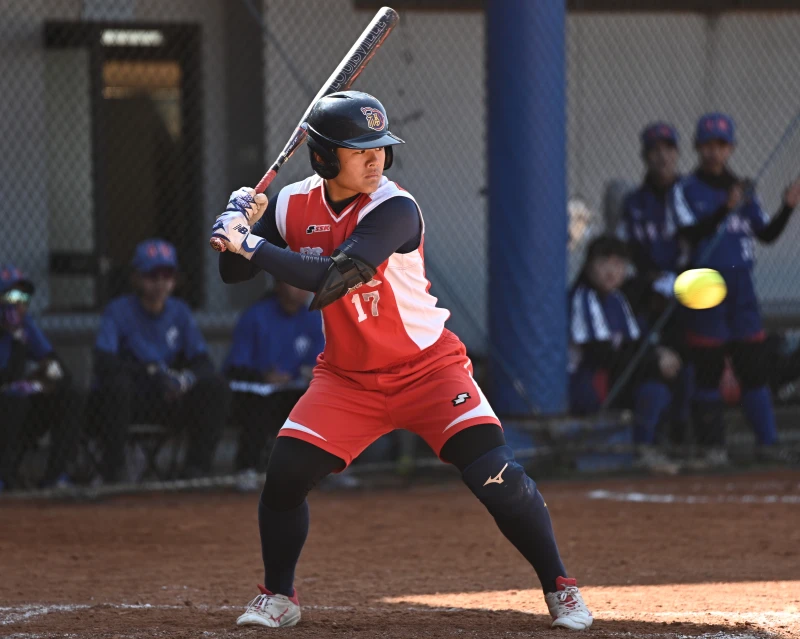 葉貴萍12轟帶走全壘打獎。大專體總提供