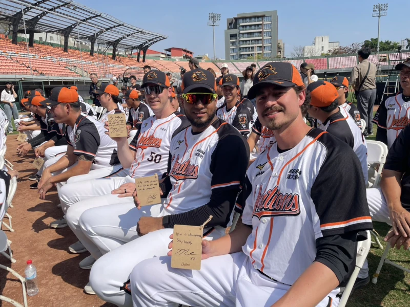 布雷克與喬登都將為加拿大打經典賽。記者劉峻誠攝