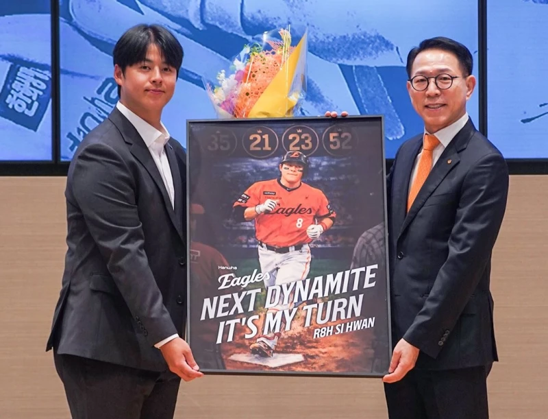 韓華鷹送盧施煥破紀錄合約。摘自盧施煥IG