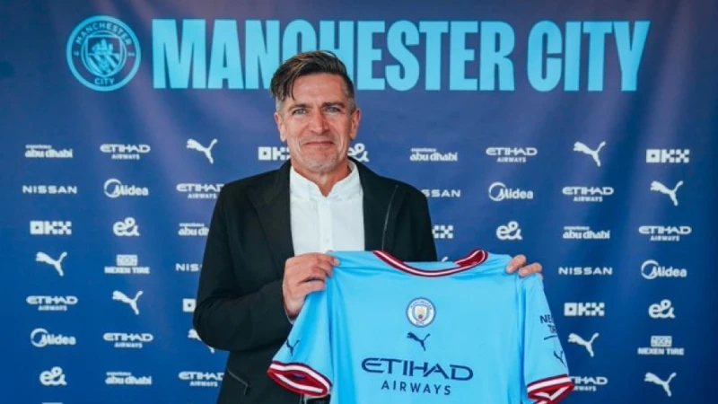 也曾在英格蘭執教練過的日本女足教練尼爾森（Nils Nielsen）。法新社