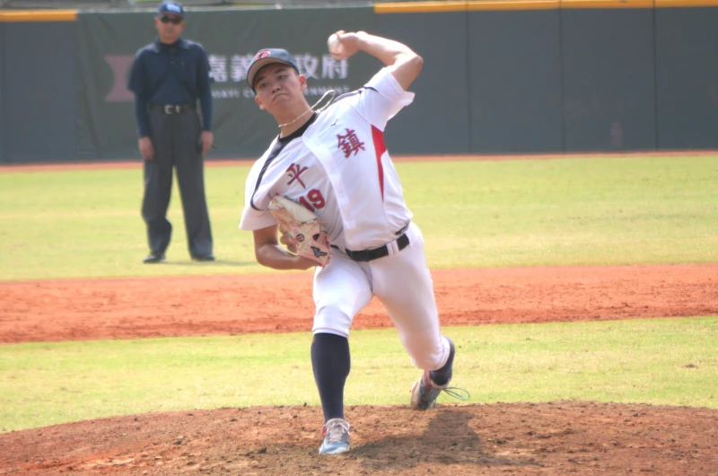 吳丞顥吸引大批美職球探到場。吳敏欣攝