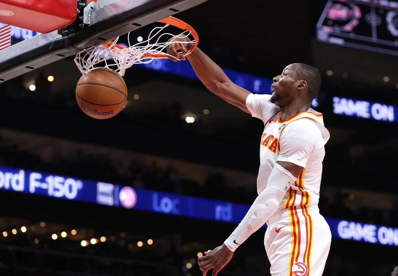 庫明加再次繳出20分、7籃板、3助攻的表現。法新社