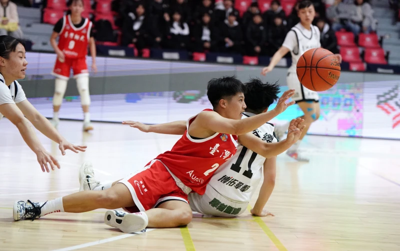 臺師江子柔12分7助攻。大專體總提供