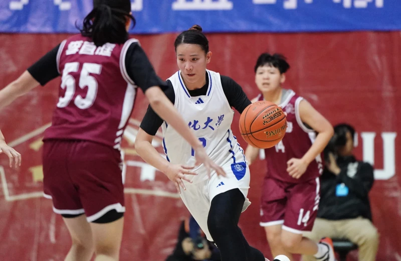 文化王玥媞20分9籃板4助攻。大專體總提供