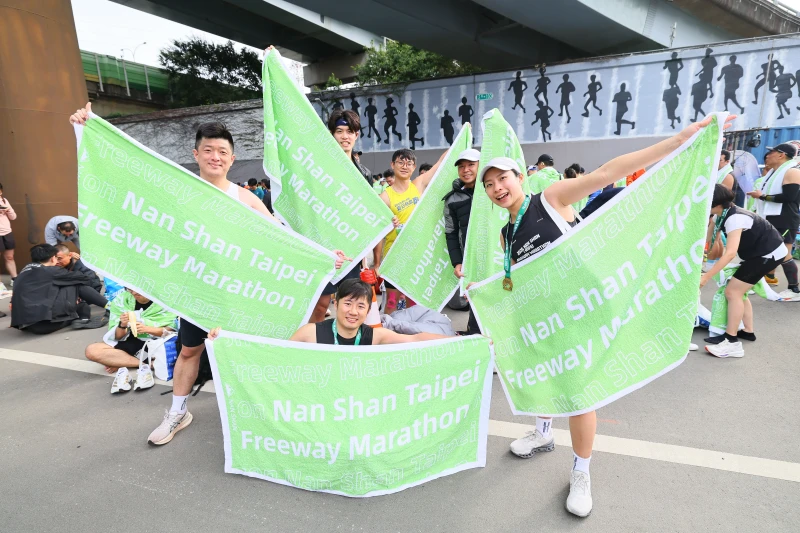 全新推出的「四人驅動組」分為一般組與健康企業組。大會提供