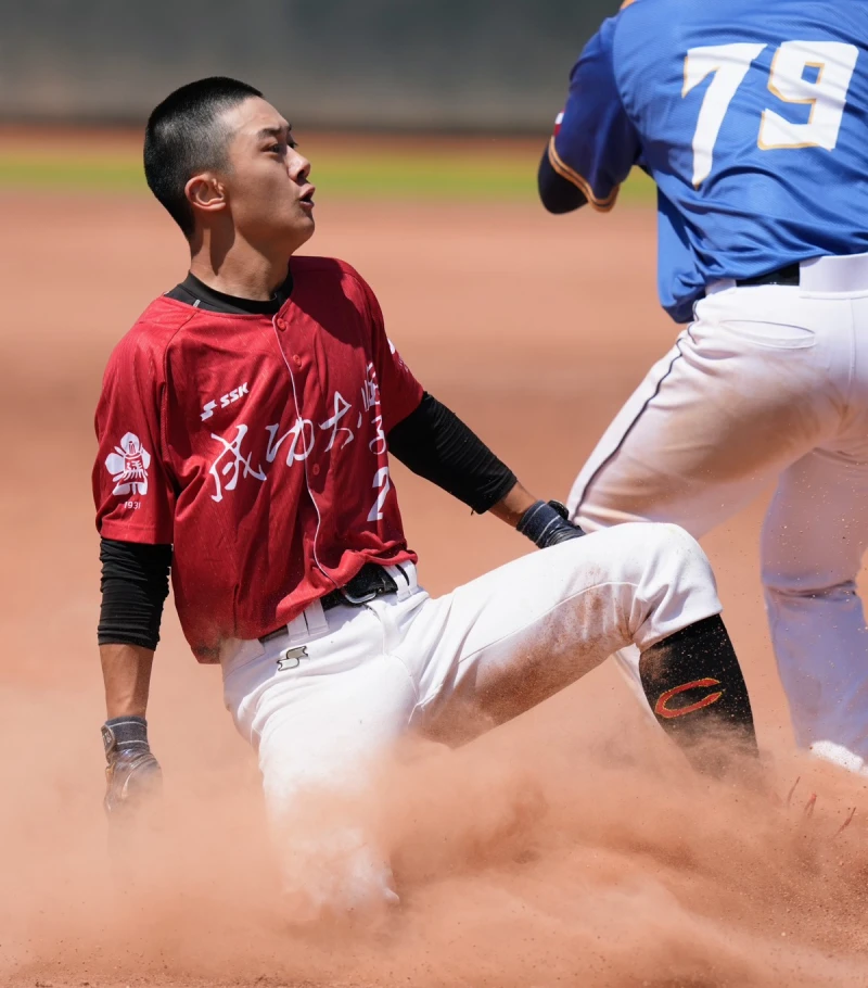 傅謙敲出致勝三壘安打。大專體總提供