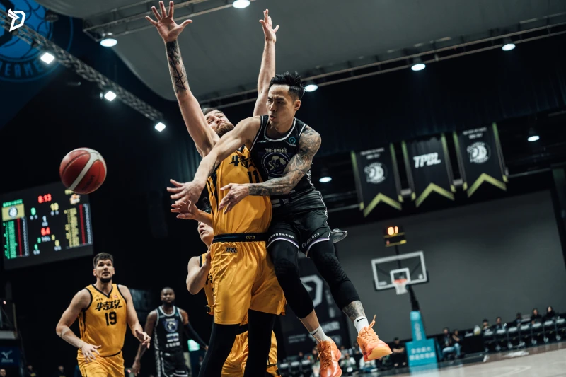 張宗憲 13 分 、3 籃板 、3 助攻。官方提共