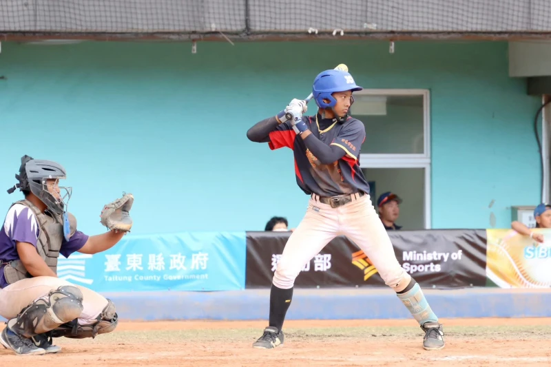 張鈞倫生涯首支再見安打。學生棒聯提供