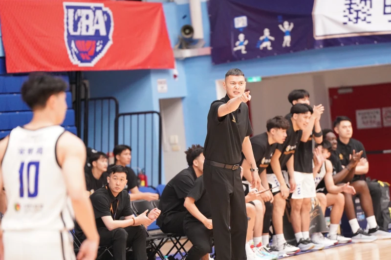 政治大學總教練陳子威。大專體總提供