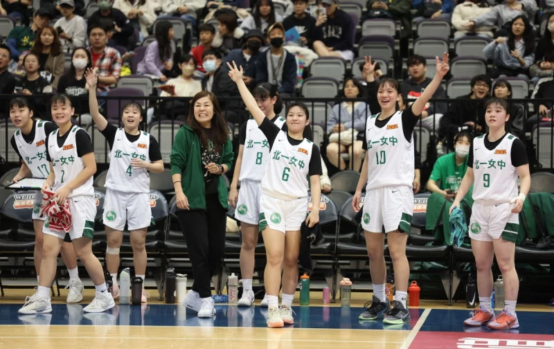 北一女連五季晉冠軍賽。高中體總提供