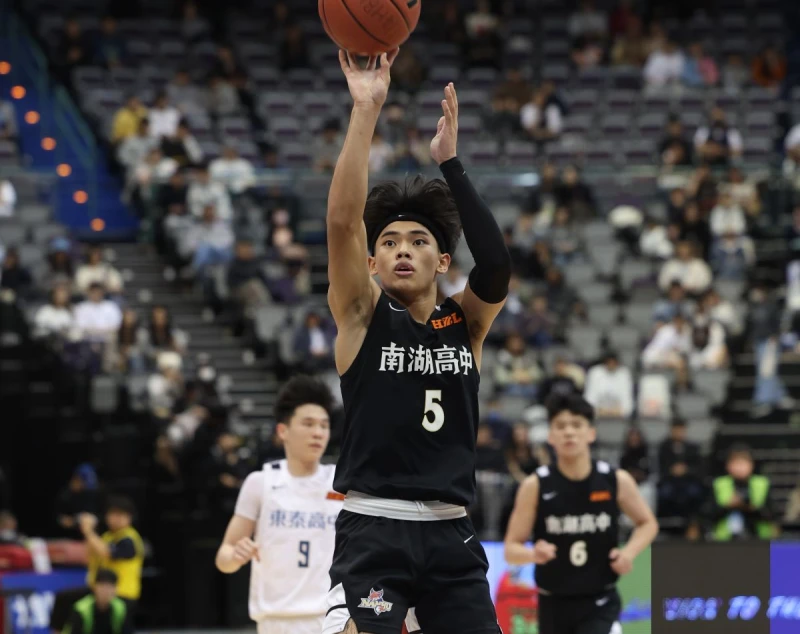 小巨人幸宇勝34分20籃板173率南湖破東泰8連勝隊史首爭冠。高中體總提供 