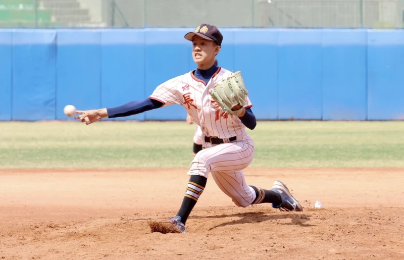 先發投手詹仲嘉5局失1分好投。學生棒聯提供